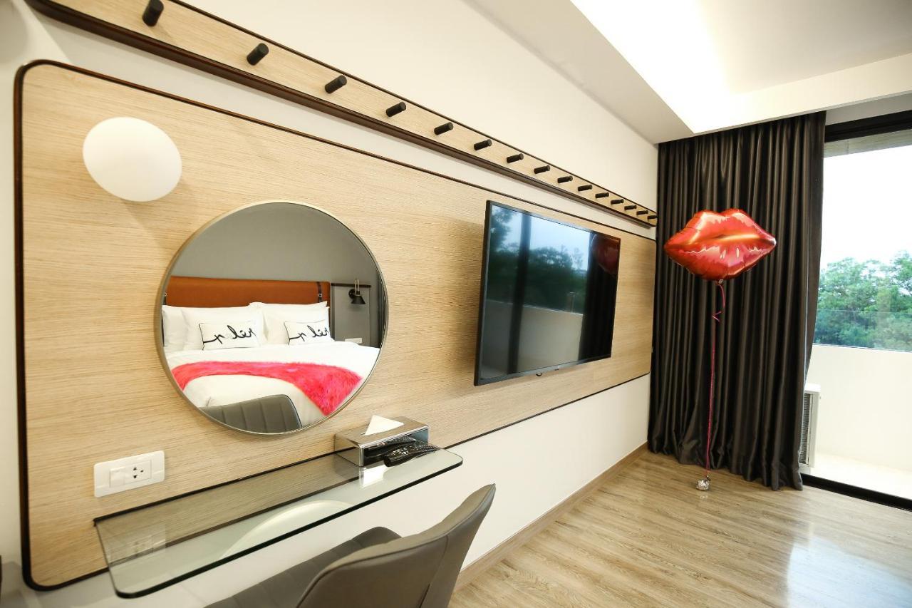 Hotel Scarlett Ban ba Ngan Luaran gambar